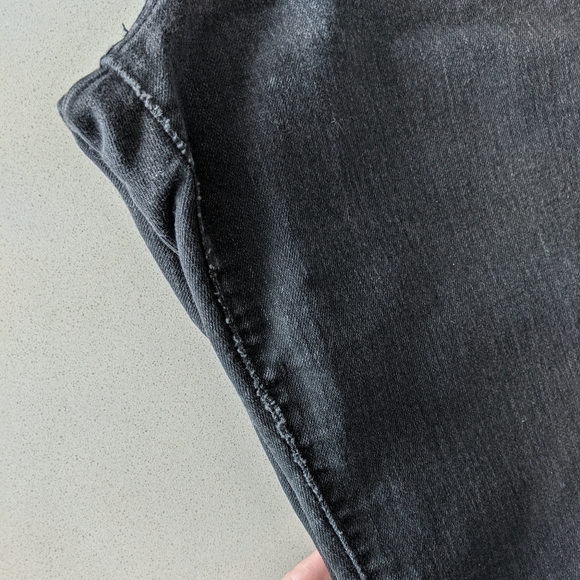 💐Old Navy Curvy Mid Rise Black denim jeans - Picture 4 of 6